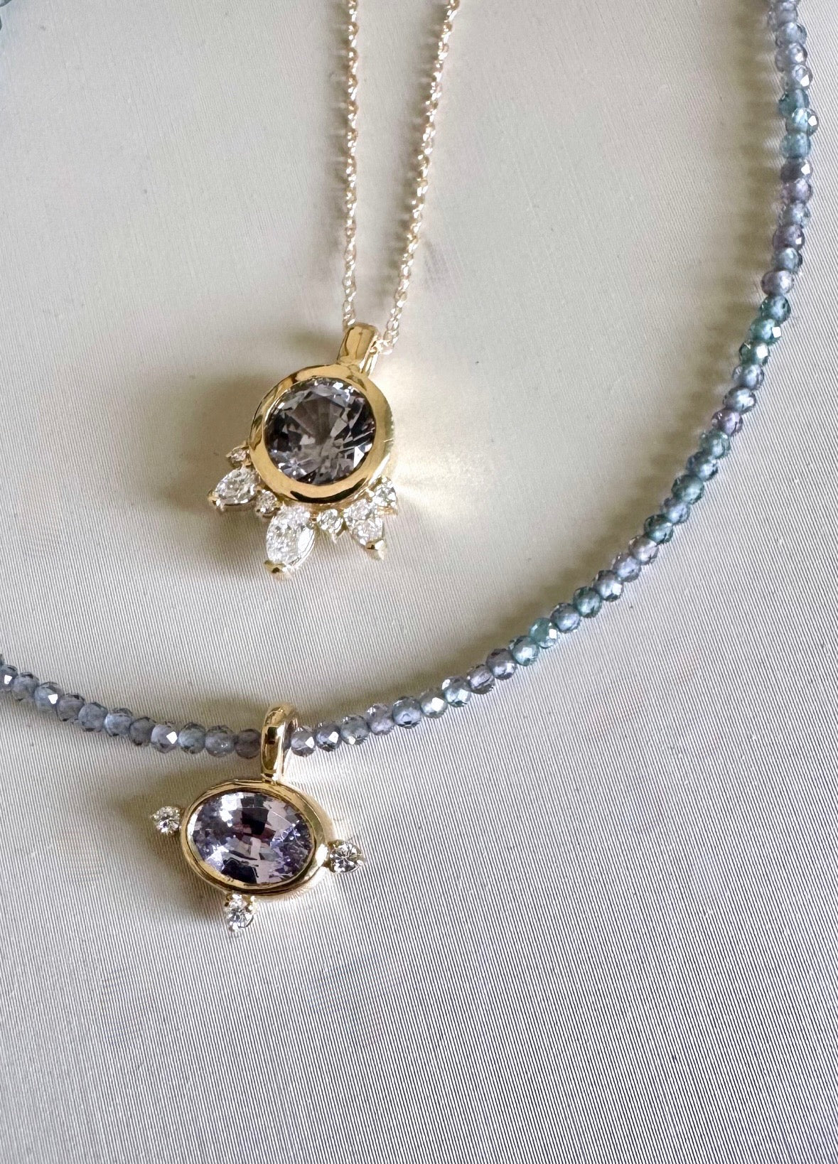 Lavender Sapphire Oval Pendant